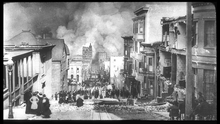 San Francisco burning. By Genthe, Arnold.