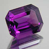 http://huttoncommentaries.com/images/Gems/amethyst201.jpg